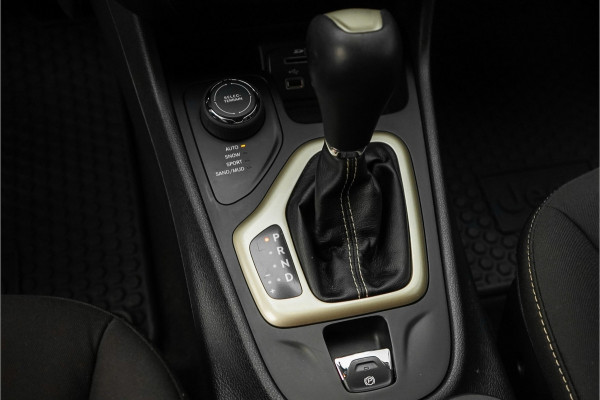 Jeep Cherokee 2.2 Limited 200PK 4WD Automaat Xenon 18"