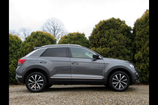 Volkswagen T-Roc 1.0 TSI Style*Navi*Camera*Carplay*