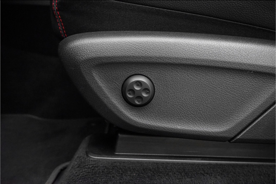 Mercedes-Benz GLE AMG 53 4MATIC+ Premium+ Night Pano HUD Luchtvering Trekhaak Stuurwielverw