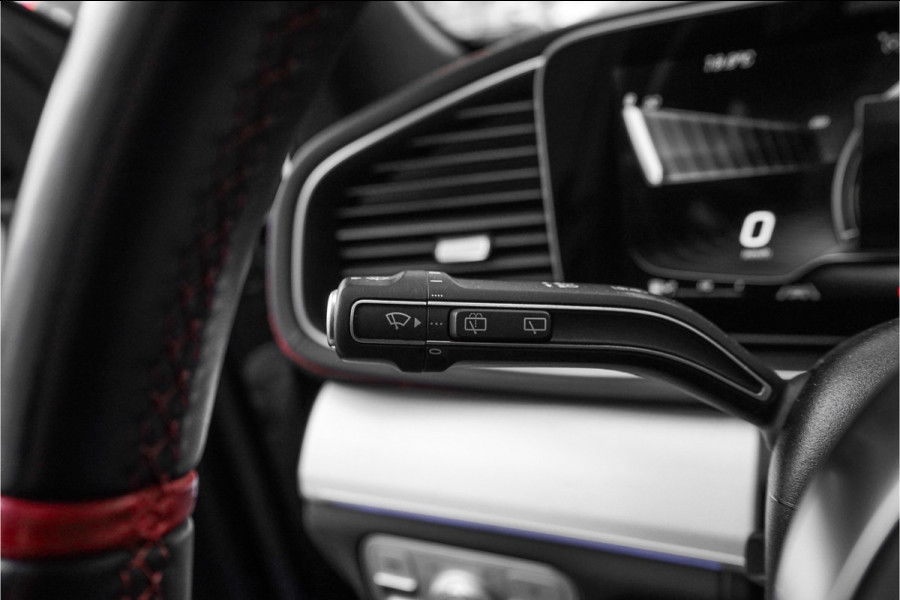 Mercedes-Benz GLE AMG 53 4MATIC+ Premium+ Night Pano HUD Luchtvering Trekhaak Stuurwielverw