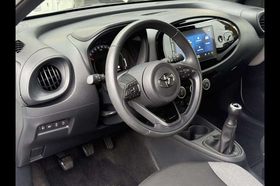 Toyota Aygo X 1.0 VVT-i MT Play | Eerste eigenaar, Apple CarPlay/Android auto, Parkeercamera, Adaptive cruise control