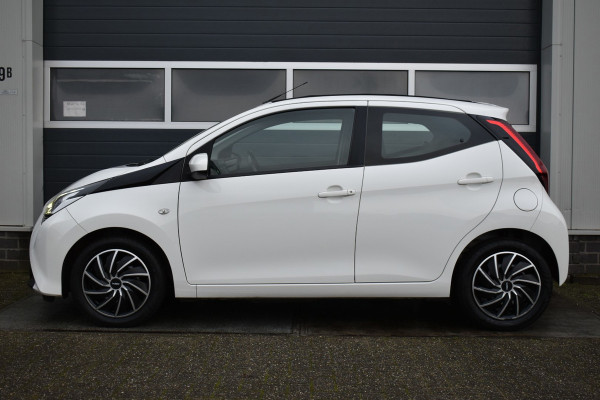 Toyota Aygo 1.0 VVT-i x-play limited