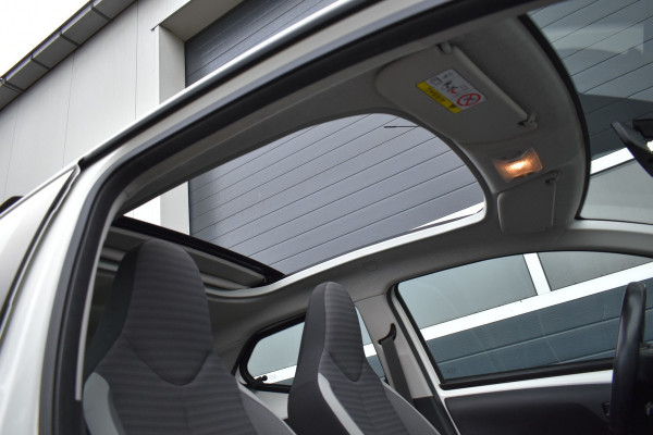 Toyota Aygo 1.0 VVT-i x-play limited