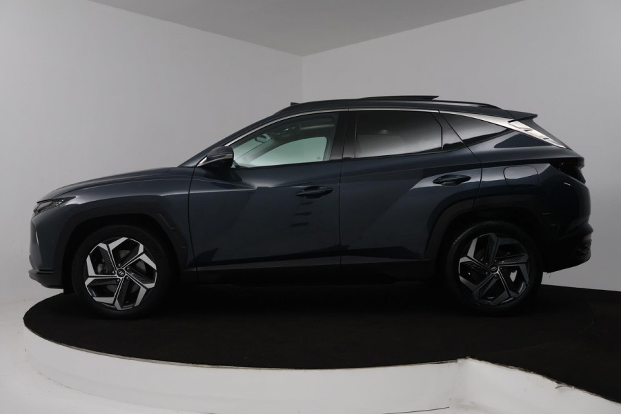 Hyundai Tucson 1.6 T-GDI HEV Premium Sky (PANORAMADAK, CAMERA, STOELVERWARMING/KOELING, STUURVERWARMING, CRUISE ADAPTIEF)