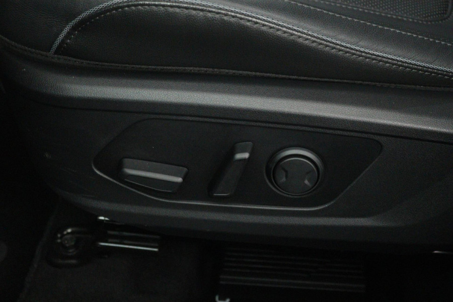 Hyundai Tucson 1.6 T-GDI HEV Premium Sky (PANORAMADAK, CAMERA, STOELVERWARMING/KOELING, STUURVERWARMING, CRUISE ADAPTIEF)