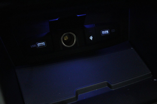 Hyundai Tucson 1.6 T-GDI HEV Premium Sky (PANORAMADAK, CAMERA, STOELVERWARMING/KOELING, STUURVERWARMING, CRUISE ADAPTIEF)