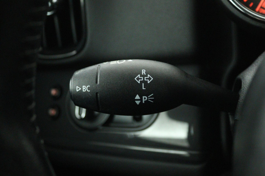 MINI Countryman 1.5 Cooper Chili (TREKHAAK, CRUISE CONTROL, NAVIGATIE, PARKEERSENSOREN, AUTOMAAT)