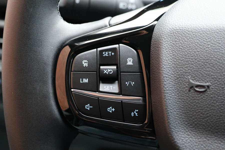 Ford Transit Custom 320 2.0 TDCI L2H1 Sport 170 PK DC | Dubbel Cabine | B&O | ACC | Blind Spot | Navigatie | Camera | CarPlay | Lane Assist | Trekhaak | BPM VRIJ | Verlengde fabrieksgarantie tot 12-2029