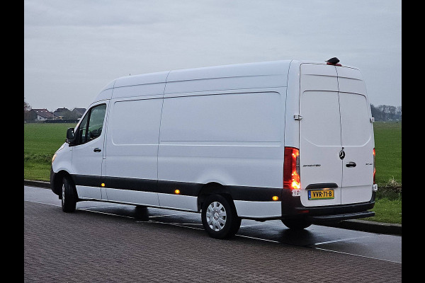 Mercedes-Benz Sprinter 317 L3H2 RWD Aut Mbux Cruise Camera