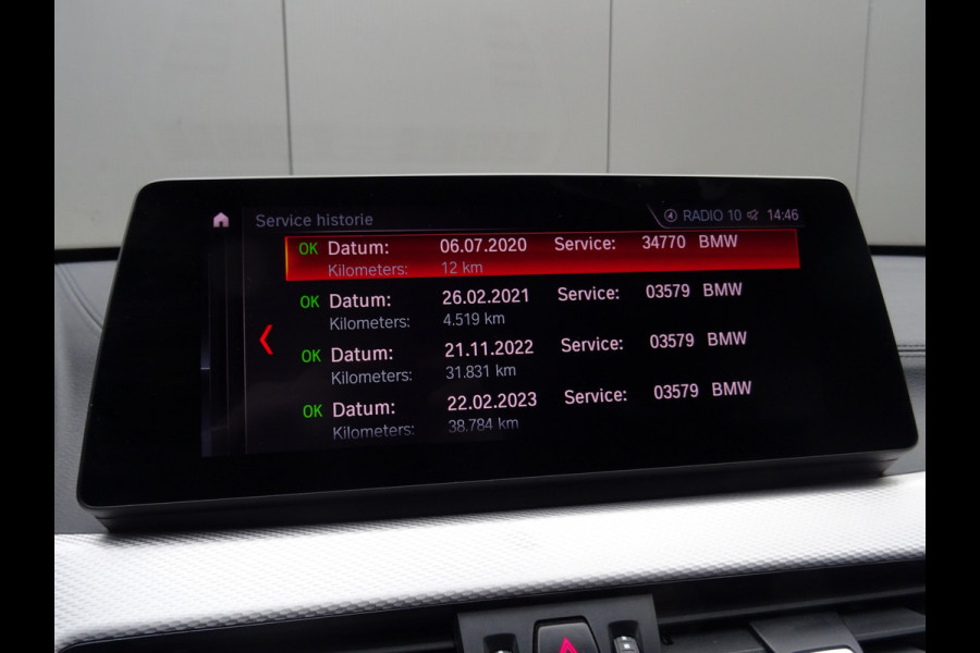 BMW X1 sDrive18i High Executive * M-PAKKET * 20 INCH * HEAD-UP * DEALER ONDERH. !!