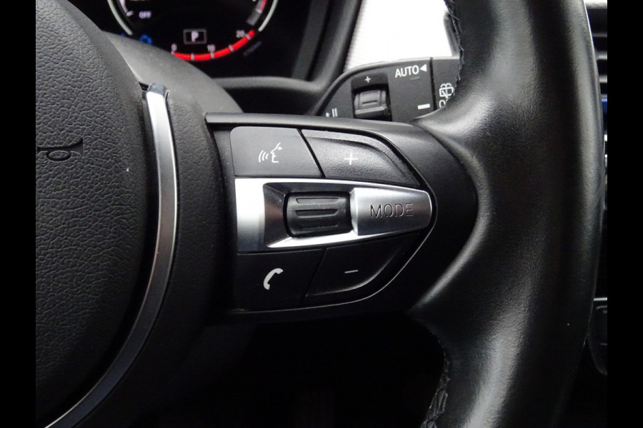 BMW X1 sDrive18i High Executive * M-PAKKET * 20 INCH * HEAD-UP * DEALER ONDERH. !!