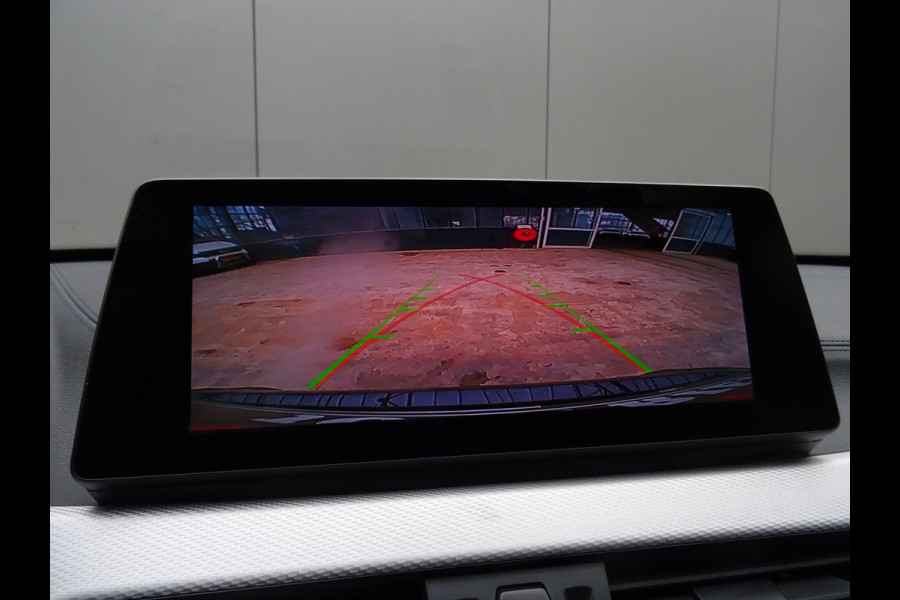 BMW X1 sDrive18i High Executive * M-PAKKET * 20 INCH * HEAD-UP * DEALER ONDERH. !!