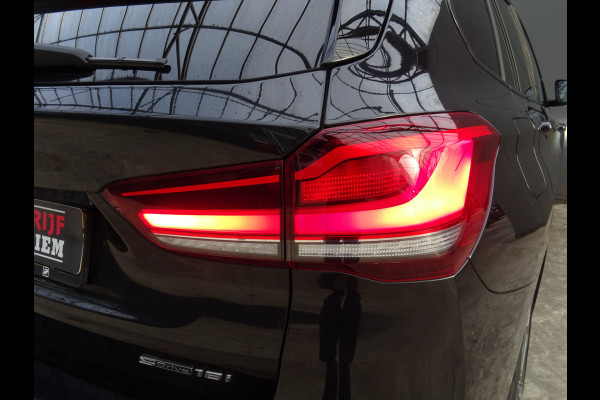 BMW X1 sDrive18i High Executive * M-PAKKET * 20 INCH * HEAD-UP * DEALER ONDERH. !!