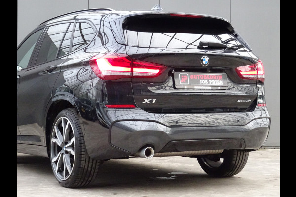 BMW X1 sDrive18i High Executive * M-PAKKET * 20 INCH * HEAD-UP * DEALER ONDERH. !!