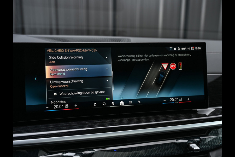 BMW X5 XDRIVE 50e | M-SPORT PRO | PANORAMADAK | AMBIANCE INTEIRUER | ACTIVE CRUISE | ICONIC GLOW | CARBON BLACK | COMFORT ACCESS | COMF