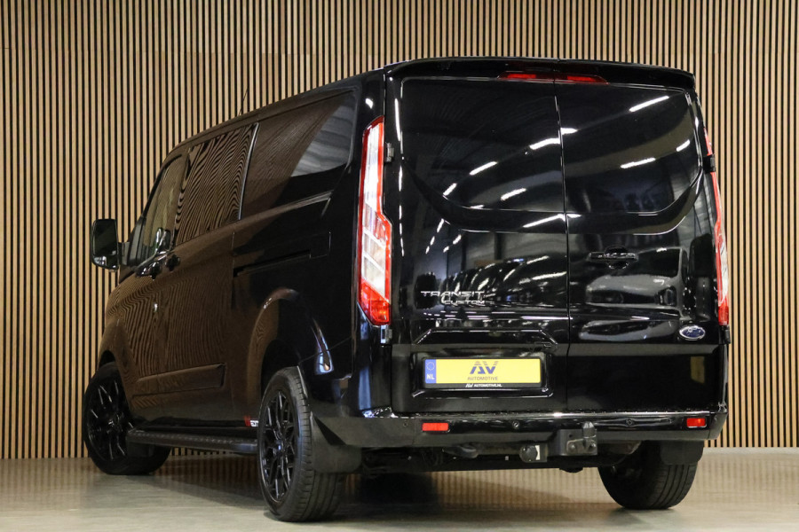 Ford Transit Custom 300 2.0 TDCI L2H1 170 PK Limited DC | CarPlay | Camera | Navigatie | L+R Schuifdeur | Stoelverwarming | Trekhaak | DAB | PDC V+A | MF Stuur | Dubbel Cabine | 5-Zitter | Nieuwe APK | Dealer onderhouden