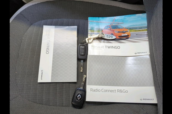 Renault Twingo 1.0 SCe Collection Airco Cruise Control Slechts 36000 km! NL Auto+Historie 5-Deurs APK 02-2027!