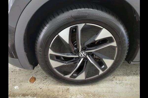 Volkswagen ID.4 Pro 77 kWh Airco ECC Navi Carplay Adaptive Cruise Control PDC VA 19" LM Velgen Ambiente verlichting