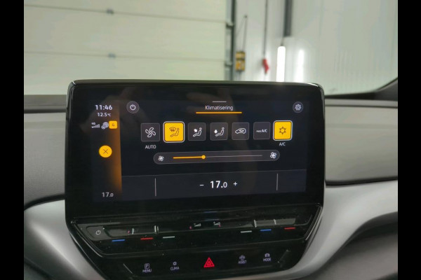 Volkswagen ID.4 Pro 77 kWh Airco ECC Navi Carplay Adaptive Cruise Control PDC VA 19" LM Velgen Ambiente verlichting