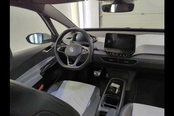 Volkswagen ID.3 Pro Edition 58 kWh Airco ECC Navi Carplay PDC VA + Camera Adaptive Cruise Control Full LED Stoel/Stuurverwarming Alcantara bekleding