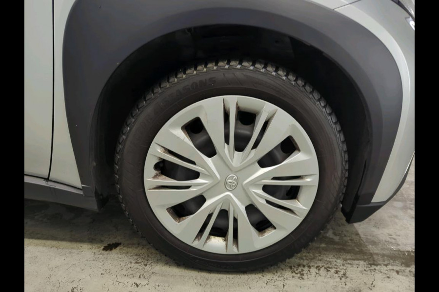 Toyota Aygo X 1.0 VVT-i MT Play Airco Navi Carplay PDC + Camera Achter Cruise Control