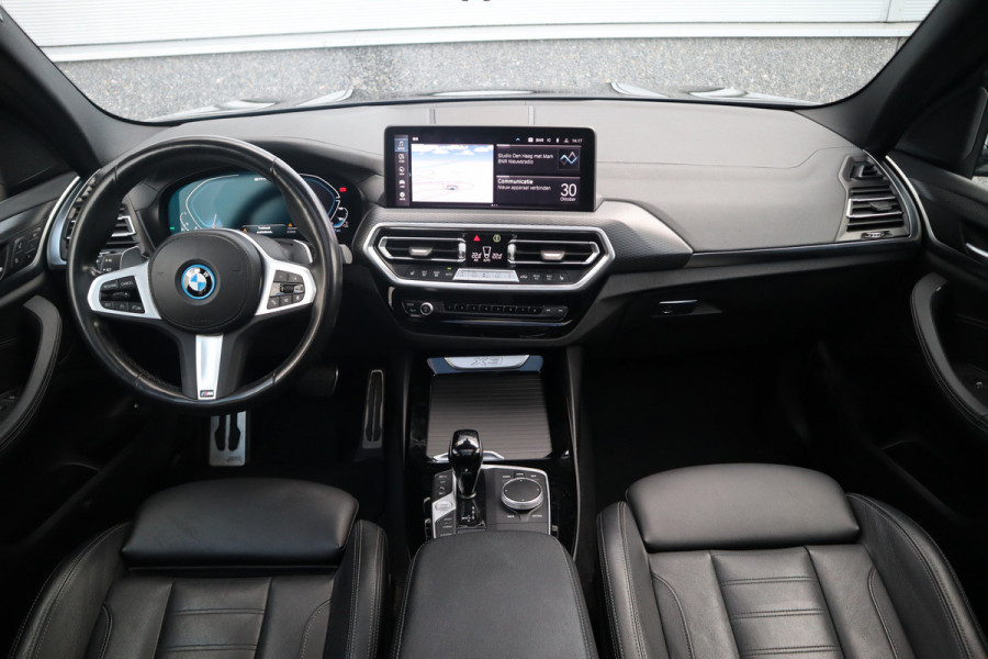 BMW X3 xDrive30e High Executive Pano / 360 cam / Elec stoelen / Trekhaak /