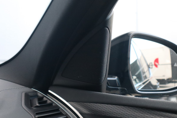 BMW X3 xDrive30e High Executive Pano / 360 cam / Elec stoelen / Trekhaak /