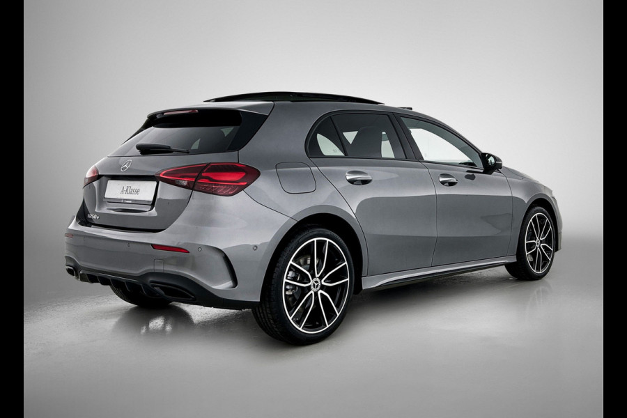 Mercedes-Benz A-Klasse 250 e Business Solution AMG | AMG Line Plus pakket | Nightpakket | Antidiefstalpakket URBAN GUARD PLUS | Augmented Reality Navigation | 360°-camera | Memorypakket | Head-up display |