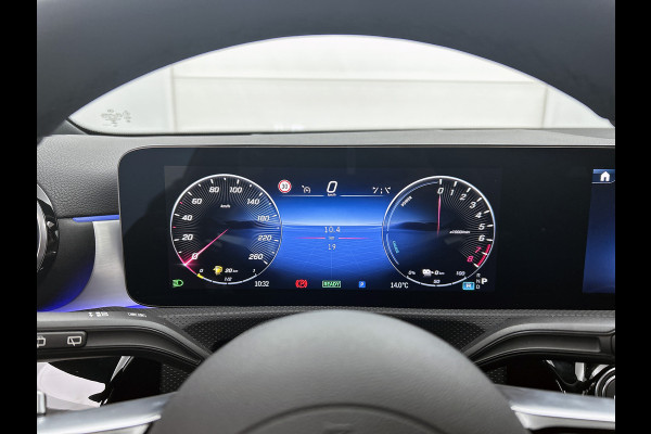 Mercedes-Benz A-Klasse 250 e Business Solution AMG | AMG Line Plus pakket | Nightpakket | Antidiefstalpakket URBAN GUARD PLUS | Augmented Reality Navigation | 360°-camera | Memorypakket | Head-up display |