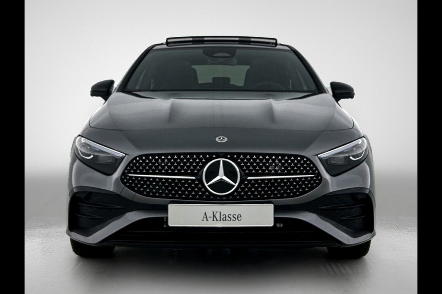 Mercedes-Benz A-Klasse 250 e Business Solution AMG | AMG Line Plus pakket | Nightpakket | Antidiefstalpakket URBAN GUARD PLUS | Augmented Reality Navigation | 360°-camera | Memorypakket | Head-up display |