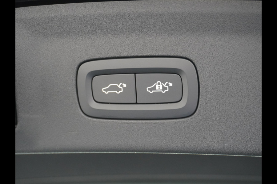 Polestar 2 Long Range 78 kWh Sleutelloos (GSM-sleutel) Adaptive-Cruise Carplay Android 360-Camera 19"LM Led-Pixel-Lamp WiFi PDC-a+v Park-As Phone-Connect.Stoel-Verwarmd 1500kg-trekvermogen OnePedal drive Licht+Zichtpakket 55.000 nieuw!! EBD RemAssist Virtual-Cockpit digiDash Uitparkeer waarschuwing Botswaarsc.syst. Autonoom-Rem Noodrem ESP TCS Hill-Assist Lane Assist Pre-Crash-Syst. Emergency-Call Keyless Ecc tot 149kw snell