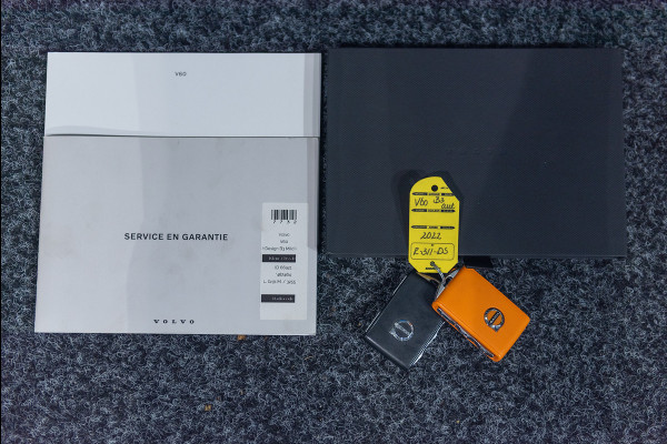 Volvo V60 B3 Aut. R-Design Stoelverwarming Leder Panoramadak 163pk