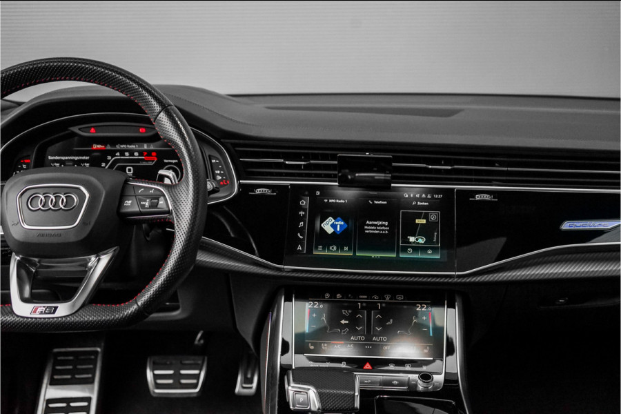 Audi Q8 4.0 TFSI RS Q8 Quattro Dynamic+ Keramisch Pano B&O Trekhaak Alcantara 23"