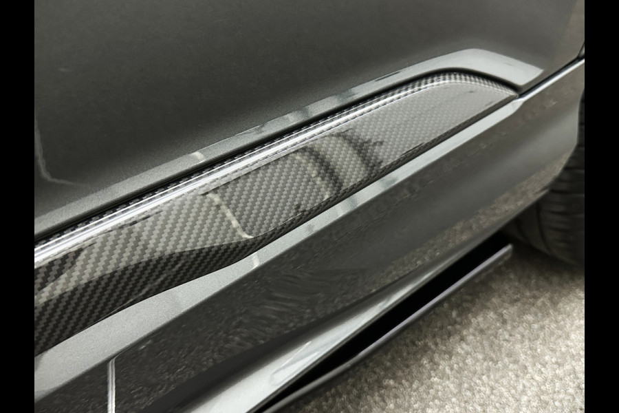 Audi Q7 60 462pk S Competition | Carbon Pack | 360 Camera | RS-Leder | ACC | Panorama | Laser-LED | Trekhaak | B&O Sound | 10-2023 | Nw.Pr; 133000,= | Keyless-Entry | Luchtvering | 22'' | Memory | Stoelverwarming V+A | Stuurverwarming | Stand Kachel | Zonwering | Carplay.