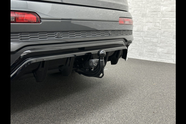 Audi Q7 60 462pk S Competition | Carbon Pack | 360 Camera | RS-Leder | ACC | Panorama | Laser-LED | Trekhaak | B&O Sound | 10-2023 | Nw.Pr; 133000,= | Keyless-Entry | Luchtvering | 22'' | Memory | Stoelverwarming V+A | Stuurverwarming | Stand Kachel | Zonwering | Carplay.