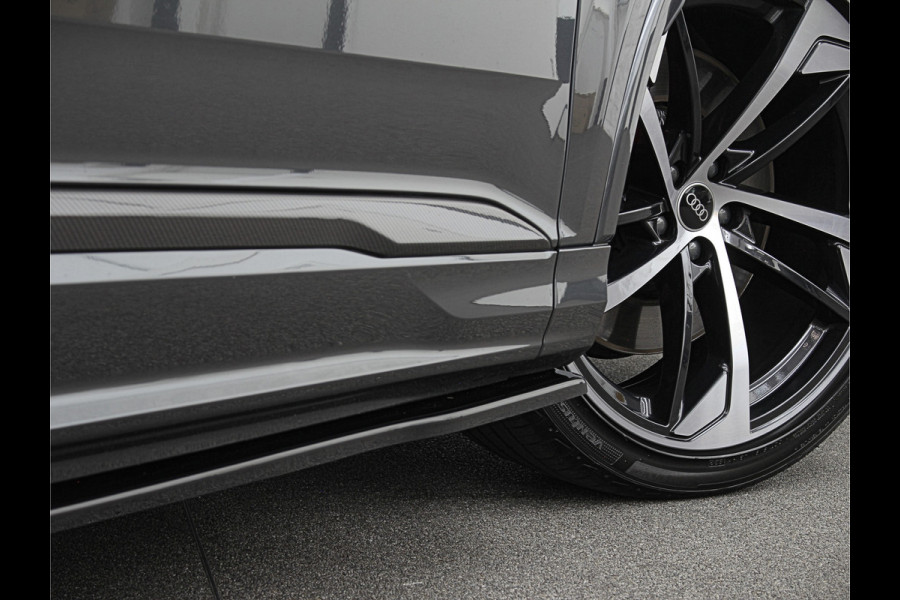 Audi Q7 60 462pk S Competition | Carbon Pack | 360 Camera | RS-Leder | ACC | Panorama | Laser-LED | Trekhaak | B&O Sound | 10-2023 | Nw.Pr; 133000,= | Keyless-Entry | Luchtvering | 22'' | Memory | Stoelverwarming V+A | Stuurverwarming | Stand Kachel | Zonwering | Carplay.