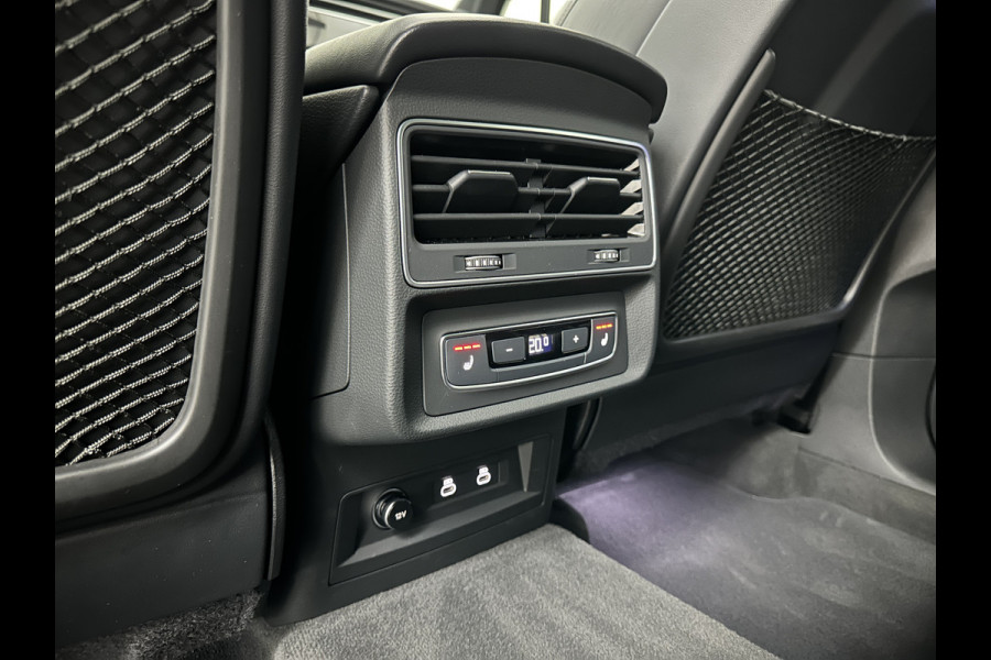 Audi Q7 60 462pk S Competition | Carbon Pack | 360 Camera | RS-Leder | ACC | Panorama | Laser-LED | Trekhaak | B&O Sound | 10-2023 | Nw.Pr; 133000,= | Keyless-Entry | Luchtvering | 22'' | Memory | Stoelverwarming V+A | Stuurverwarming | Stand Kachel | Zonwering | Carplay.