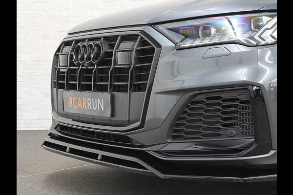 Audi Q7 60 462pk S Competition | Carbon Pack | 360 Camera | RS-Leder | ACC | Panorama | Laser-LED | Trekhaak | B&O Sound | 10-2023 | Nw.Pr; 133000,= | Keyless-Entry | Luchtvering | 22'' | Memory | Stoelverwarming V+A | Stuurverwarming | Stand Kachel | Zonwering | Carplay.