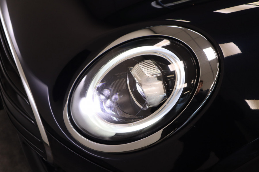 MINI Clubman 1.5 Cooper Business Edition Cruise/Climate panoramadak Navi Luxe Leder