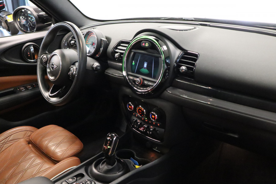 MINI Clubman 1.5 Cooper Business Edition Cruise/Climate panoramadak Navi Luxe Leder