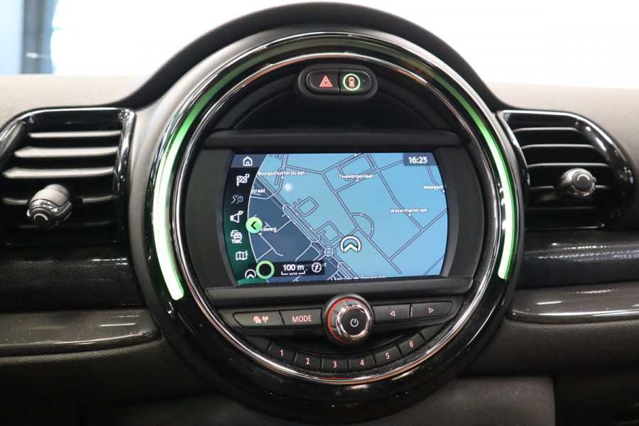 MINI Clubman 1.5 Cooper Business Edition Cruise/Climate panoramadak Navi Luxe Leder