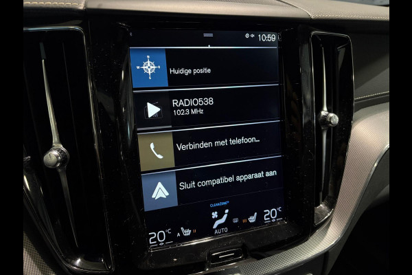 Volvo XC60 T8 R-Design ACC Schuif-kanteldak Parkeercamera Stoelverwarming 390pk