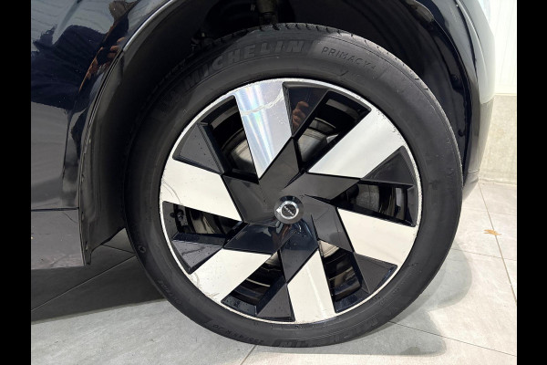 Volvo XC60 T8 R-Design ACC Schuif-kanteldak Parkeercamera Stoelverwarming 390pk