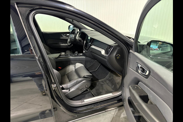Volvo XC60 T8 R-Design ACC Schuif-kanteldak Parkeercamera Stoelverwarming 390pk