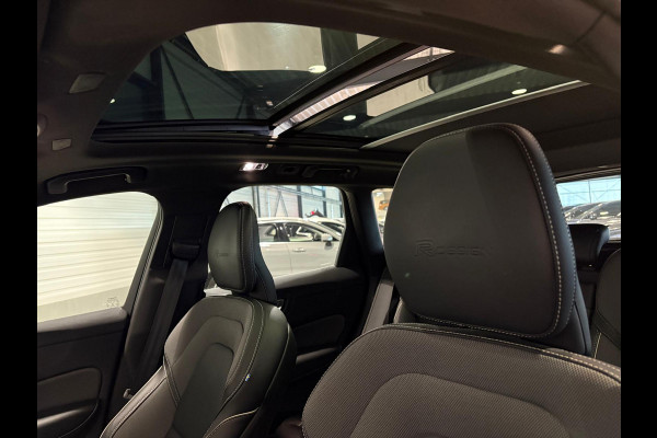 Volvo XC60 T8 R-Design ACC Schuif-kanteldak Parkeercamera Stoelverwarming 390pk