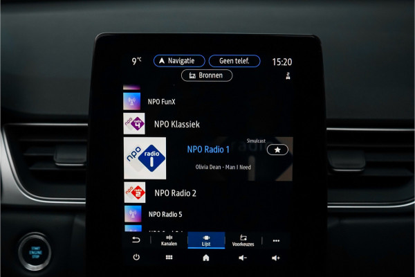 Renault Captur 1.6 E-Tech Plug-in Hybrid 160 Intens Navi ACC Parkeerhulp Camera 17"