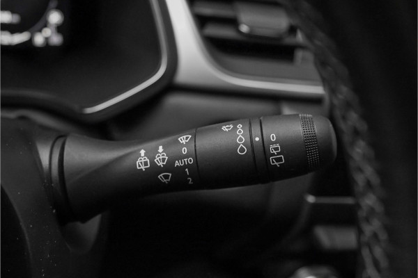 Renault Captur 1.6 E-Tech Plug-in Hybrid 160 Intens Navi ACC Parkeerhulp Camera 17"