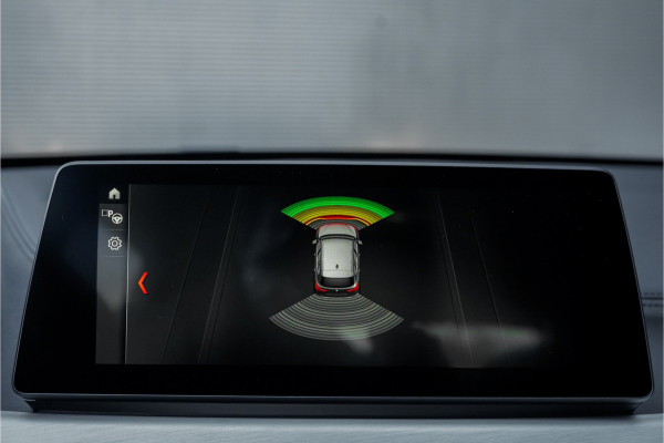 BMW X1 sDrive18i Sportline Aut. HUD Leer 19"