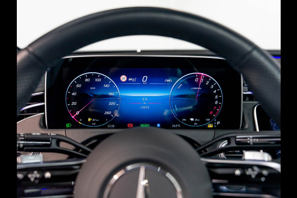 Mercedes-Benz E-Klasse E 300 e 4MATIC AMG Line Advanced Plus | Pano