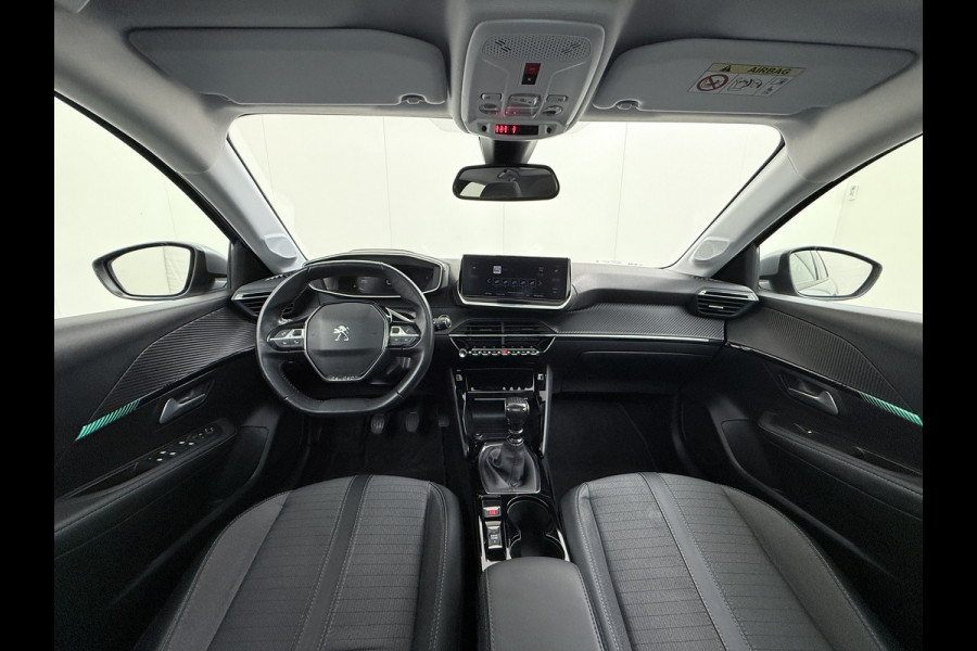 Peugeot 208 1.2I 101PK 5Drs Panoramadak Navi Ecc Apple Carplay Android Auto Cruise Control Pdc Allure Bluetooth Isofix Lmv 17" Led Privacy Glas Keyless Rijstrooksensor 1e Eigenaar Origineel Nederlandse Auto Nieuwprijs  €24.923,-